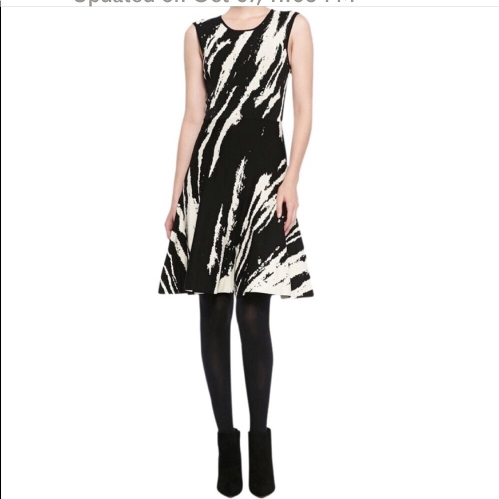 Ohne Titel Dress